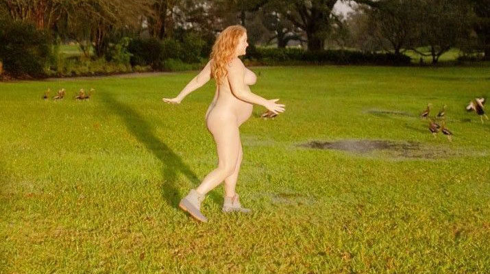 Amy Schumer desnuda y preñada