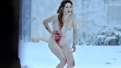 Marina Gatell desnuda y follando en la película Dos